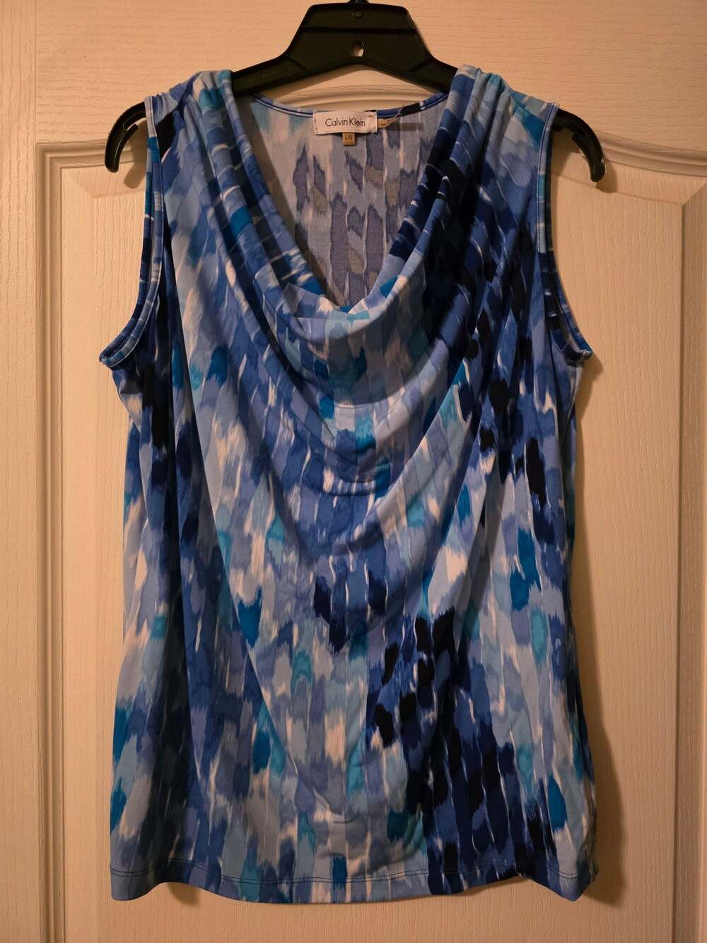 Calvin Klein Blue Abstract Print Sleeveless Cowl Neck Top Large